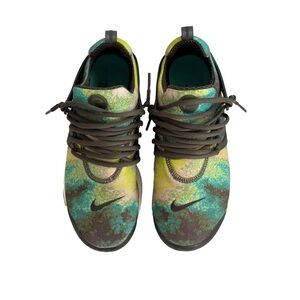 Nike Multicolor Athletic Shoes